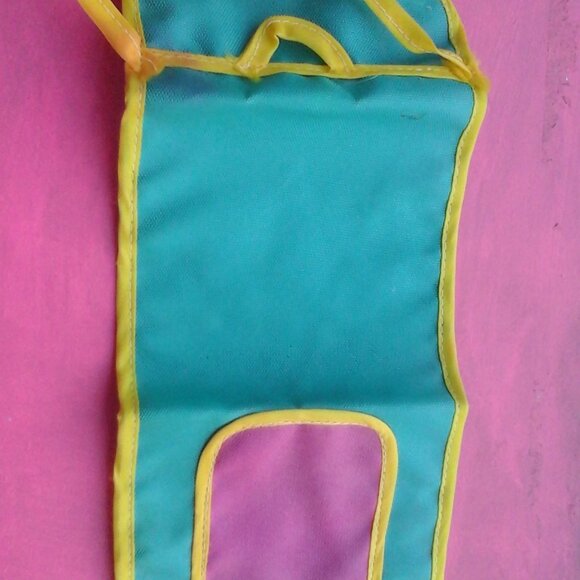 Barbie doll size green & pink luggage bags 80s - Picture 5 of 6